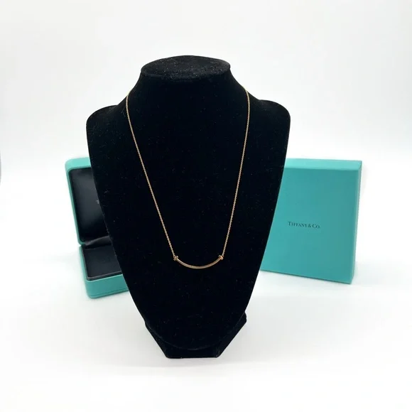 Tiffany & Co. T Smile Yellow Gold Necklace Small with Box - Picture 6 of 14